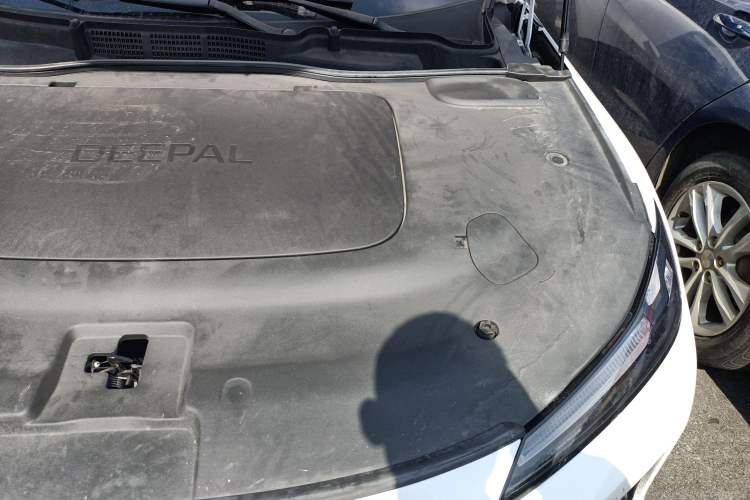 Used Deepal L07 2024 230Max Qiankun Intelligent Driving ADS SE Range-Extended Version Engine Bay Left