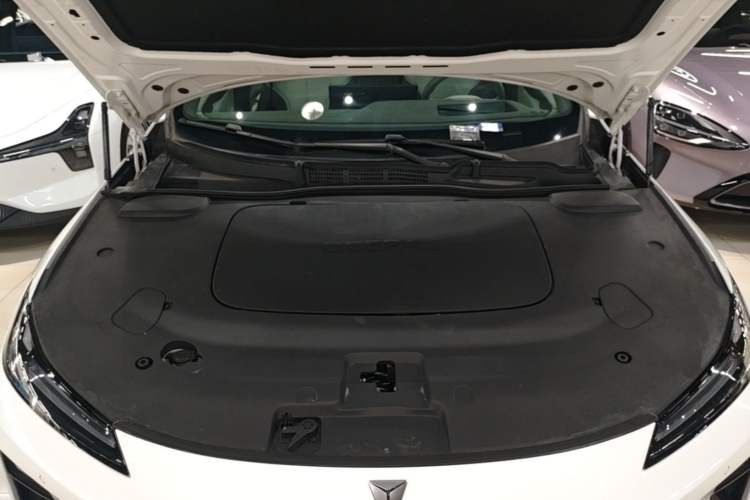 Used Deepal L07 2024 230Max Qiankun Intelligent Driving ADS SE Range-Extended Version Engine Bay