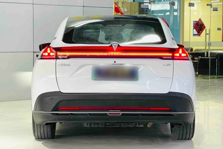Used Deepal L07 2024 230Max Qiankun Intelligent Driving ADS SE Range-Extended Version Exterior 2