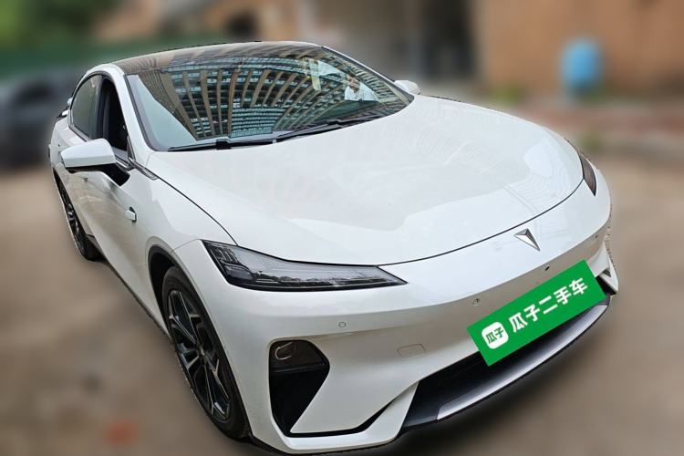 Used Deepal L07 2024 230Max Qiankun Intelligent Driving ADS SE Range-Extended Version Front Right 45 Deg