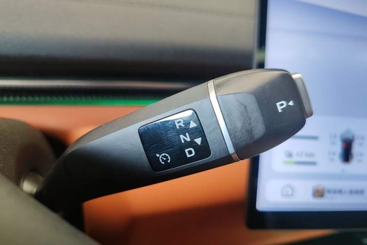 Used Deepal L07 2024 230Max Qiankun Intelligent Driving ADS SE Range-Extended Version Gear Lever
