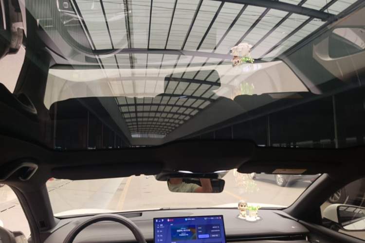 Used Deepal L07 2024 530 Max Qiankun Intelligent Driving ADS SE Pure Electric Version Headliner