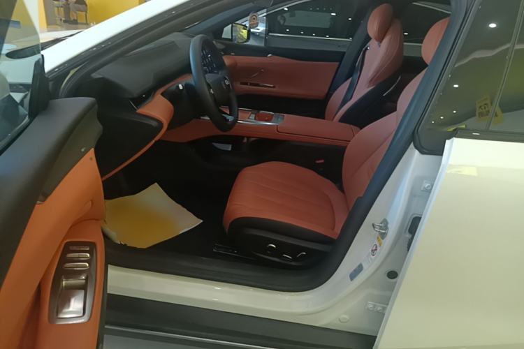 Used Deepal L07 2024 230Max Qiankun Intelligent Driving ADS SE Range-Extended Version Left Front Seat