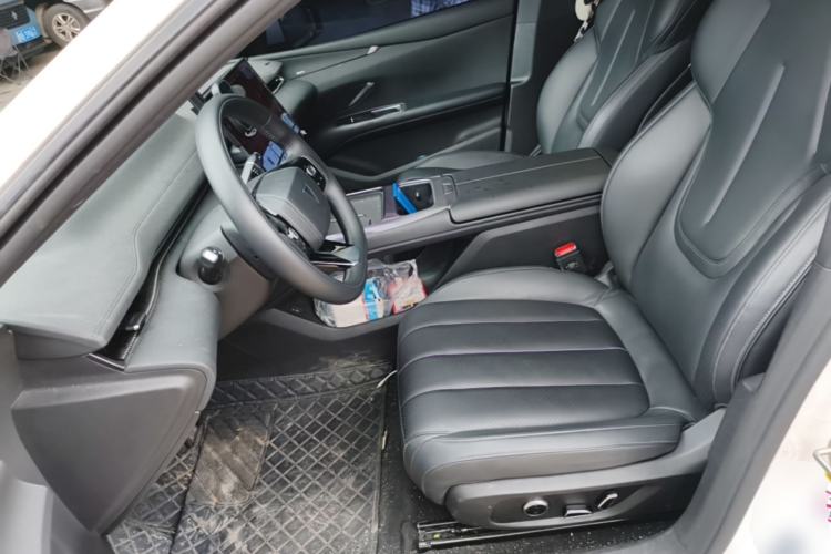 Used Deepal L07 2024 230Max Range-Extended Version Left Front Seat