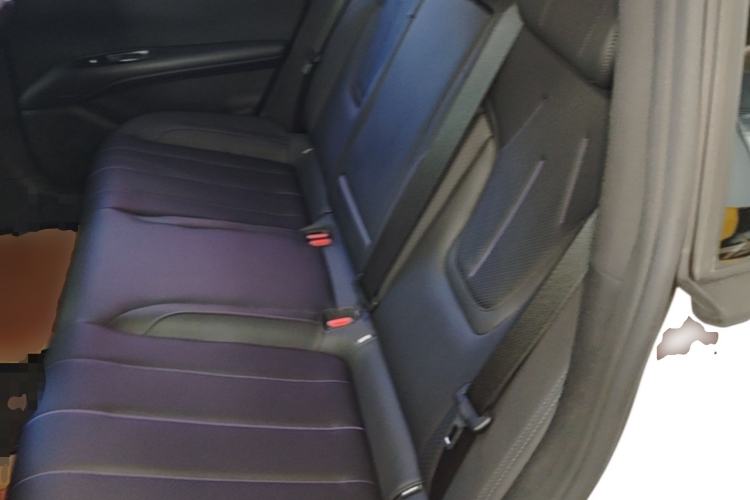 Used Deepal L07 2024 230Max Qiankun Intelligent Driving ADS SE Range-Extended Version Left Rear Seat