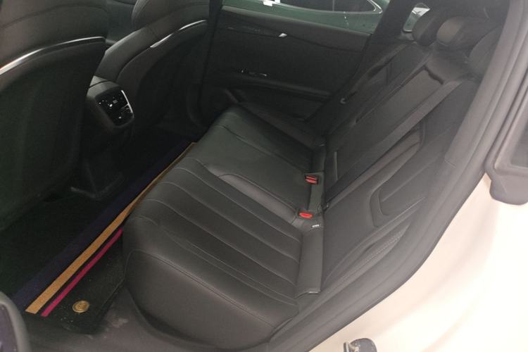 Used Deepal L07 2024 230Max Range-Extended Version Left Rear Seat