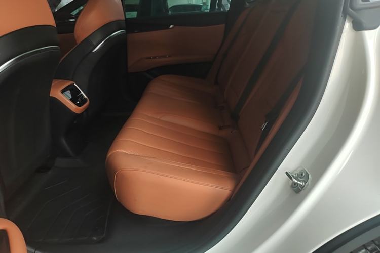 Used Deepal L07 2024 230Max Qiankun Intelligent Driving ADS SE Range-Extended Version Left Rear Seat