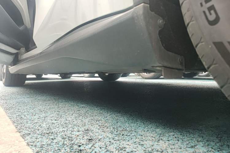 Used Deepal L07 2024 230Max Range-Extended Version Left Side Sill
