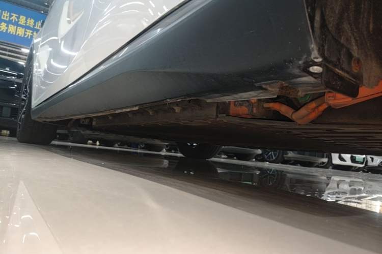 Used Deepal L07 2024 230Max Qiankun Intelligent Driving ADS SE Range-Extended Version Left Side Sill