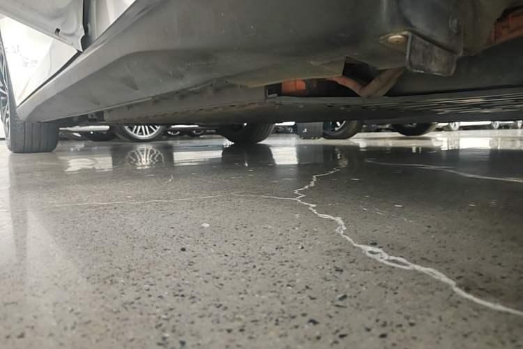 Used Deepal L07 2024 230Max Qiankun Intelligent Driving ADS SE Range-Extended Version Left Side Sill