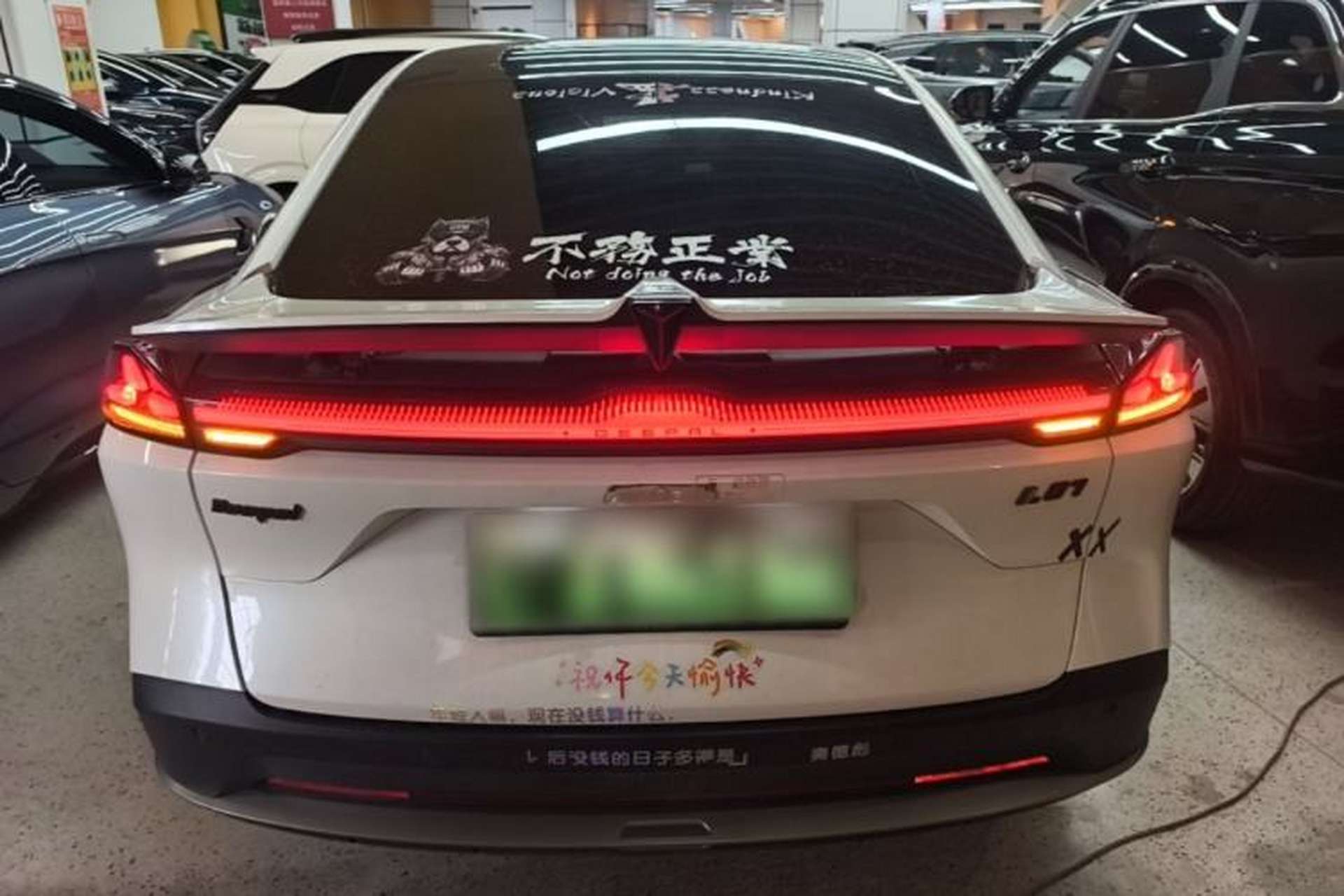 Used Deepal L07 2024 530Max Pure Electric Version Rear