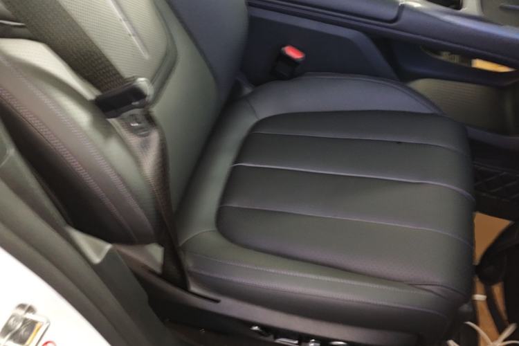 Used Deepal L07 2024 230Max Qiankun Intelligent Driving ADS SE Range-Extended Version Right Front Seat