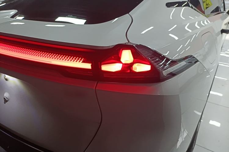Used Deepal L07 2024 530Max Pure Electric Version Right Rear Taillight