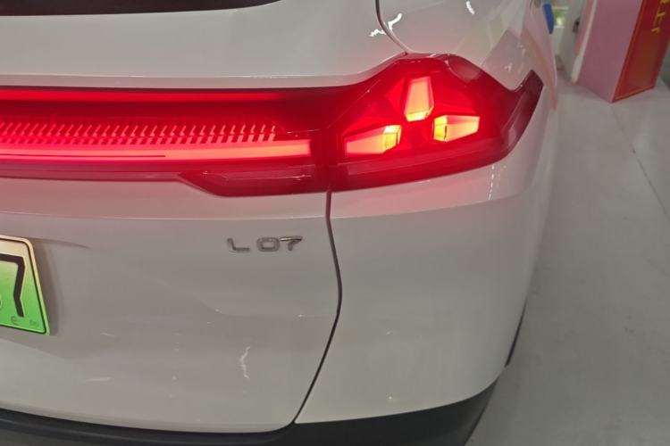 Used Deepal L07 2024 230Max Range-Extended Version Right Rear Taillight