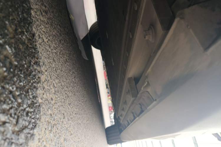 Used Deepal L07 2024 530 Max Qiankun Intelligent Driving ADS SE Pure Electric Version Right Side Sill