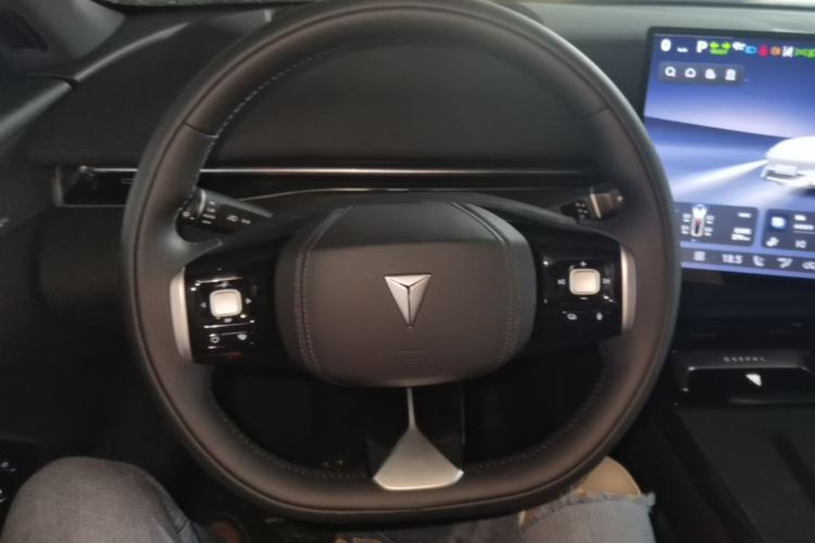 Used Deepal L07 2024 230Max Range-Extended Version Steering Wheel