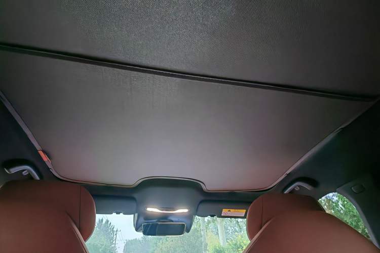 Used Deepal L07 2025 300Ultra with DeepBlue Intelligent Driving AD PRO Extended-Range Version Headliner