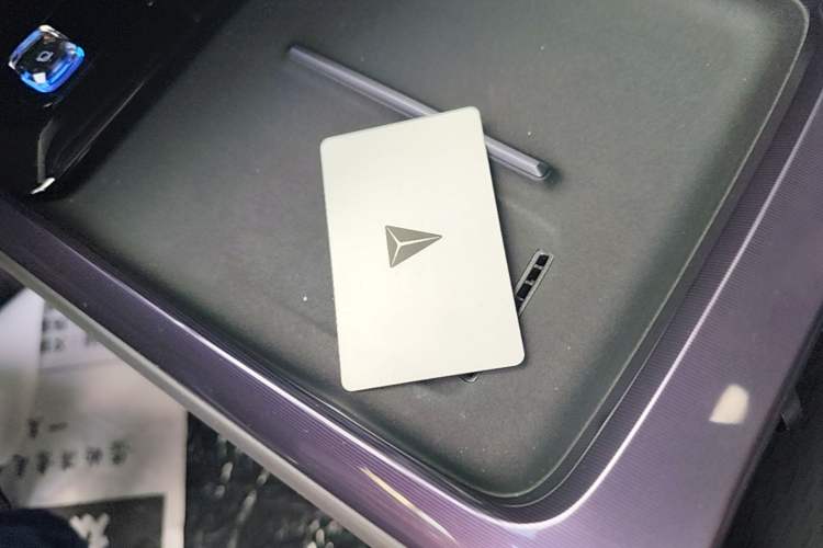 Used Deepal L07 2025 230 Ultra with DeepBlue Intelligent Driving AD PRO Extended-Range Version Interior 1