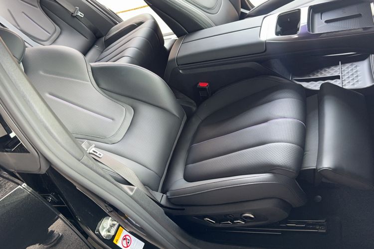 Used Deepal L07 2025 230 Ultra with DeepBlue Intelligent Driving AD PRO Extended-Range Version Interior 2