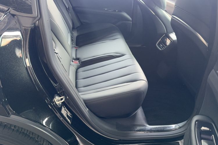 Used Deepal L07 2025 230 Ultra with DeepBlue Intelligent Driving AD PRO Extended-Range Version Interior 3