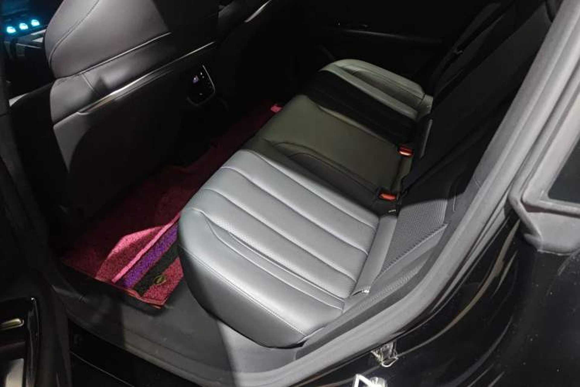 Used Deepal L07 2025 530 Ultra Qiankun Intelligent Driving ADS SE Pure Electric Version Interior 4