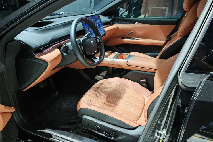 Used Deepal L07 2025 300Ultra with DeepBlue Intelligent Driving AD PRO Extended-Range Version Interior 5