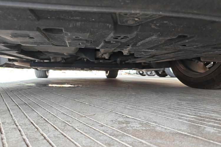 Used Deepal L07 2025 230 Ultra Qiankun Intelligent Driving ADS SE Range-Extended Version Chassis Front