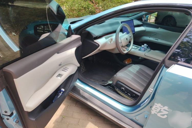 Used Deepal L07 2025 230 Ultra Qiankun Intelligent Driving ADS SE Range-Extended Version Driver Seat