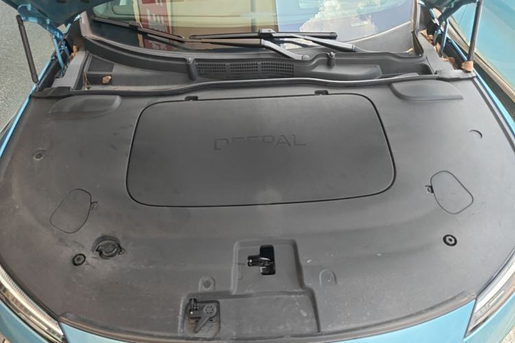 Used Deepal L07 2025 230 Ultra Qiankun Intelligent Driving ADS SE Range-Extended Version Engine Bay