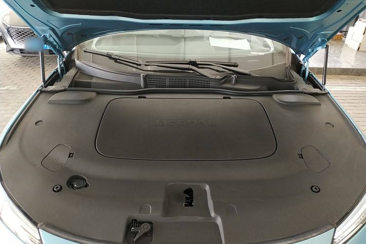 Used Deepal L07 2025 230 Ultra Qiankun Intelligent Driving ADS SE Range-Extended Version Engine Bay