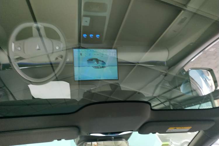 Used Deepal L07 2025 230 Ultra Qiankun Intelligent Driving ADS SE Range-Extended Version Headliner