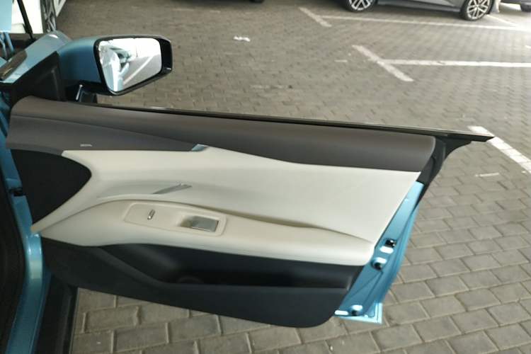 Used Deepal L07 2025 230 Ultra Qiankun Intelligent Driving ADS SE Range-Extended Version Interior 5