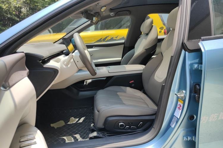 Used Deepal L07 2025 230 Ultra Qiankun Intelligent Driving ADS SE Range-Extended Version Left Front Seat