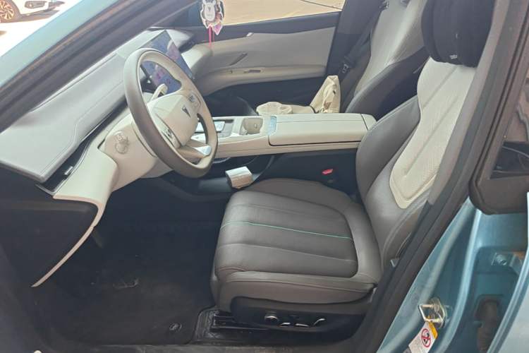 Used Deepal L07 2025 230 Ultra Qiankun Intelligent Driving ADS SE Range-Extended Version Left Front Seat