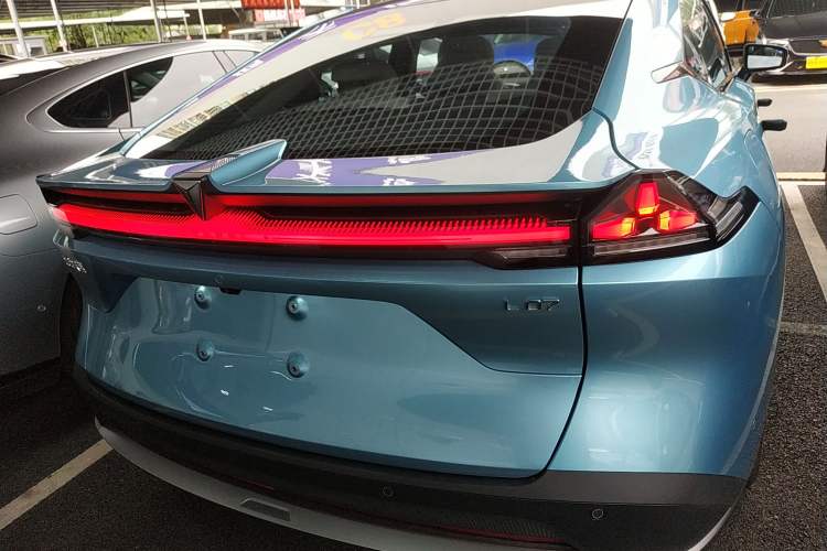 Used Deepal L07 2025 230Max Deep Blue Intelligent Driving AD PRO Range-Extended Version Rear