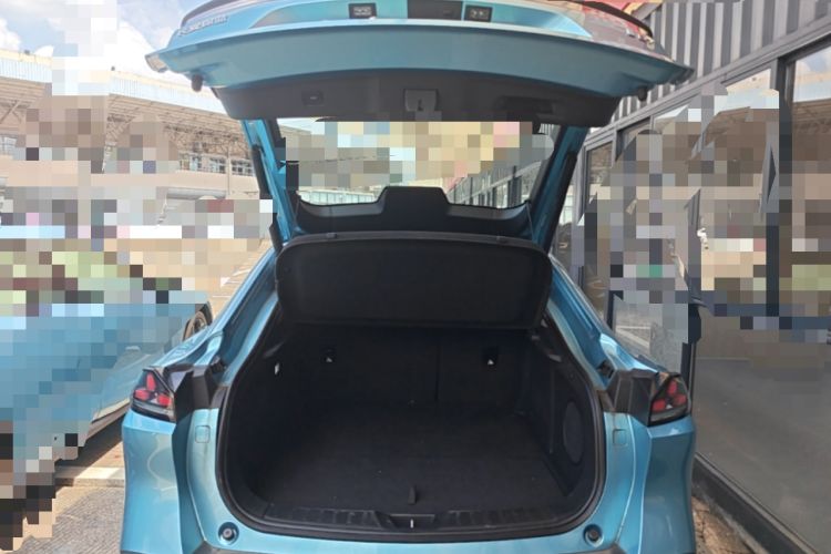 Used Deepal L07 2025 230 Ultra Qiankun Intelligent Driving ADS SE Range-Extended Version Trunk