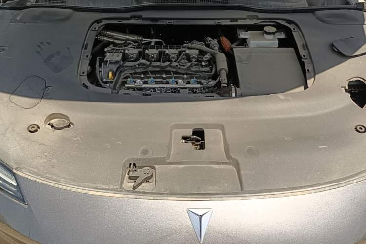 Used Deepal L07 2025 230 Ultra Qiankun Intelligent Driving ADS SE Range-Extended Version Engine Bay