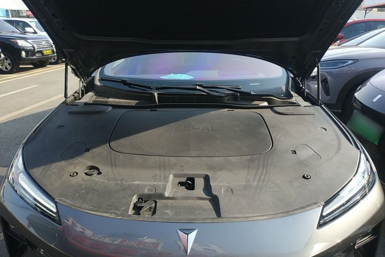 Used Deepal L07 2025 300Ultra with DeepBlue Intelligent Driving AD PRO Extended-Range Version Engine Bay