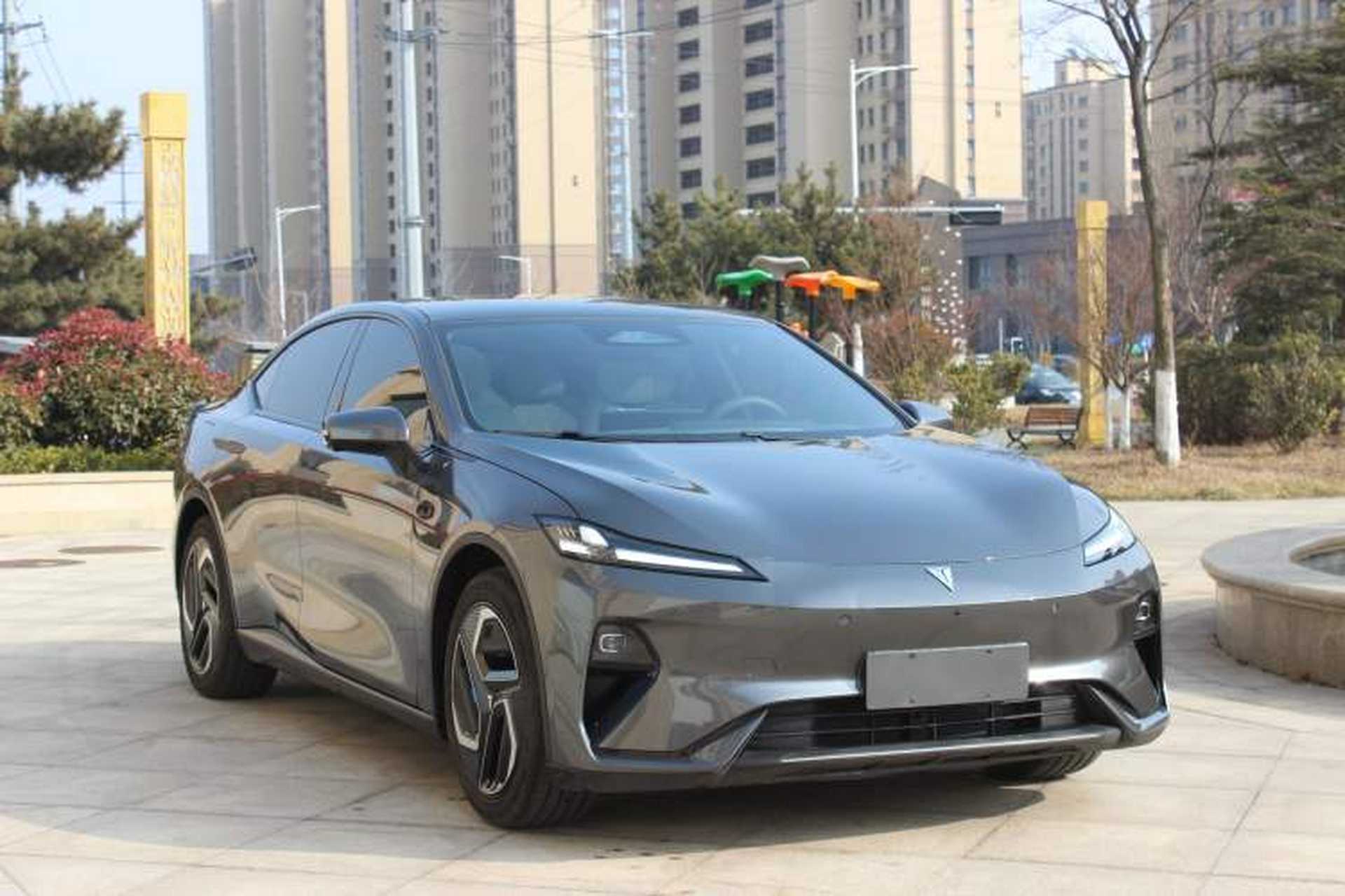 Used Deepal L07 2025 530 Ultra DeepBlue Intelligent Driving AD PRO Pure-Electric Version Exterior 1