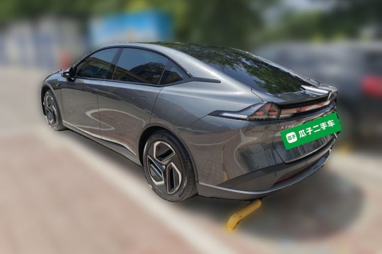 Used Deepal L07 2025 530 Ultra Qiankun Intelligent Driving ADS SE Pure Electric Version Exterior 3