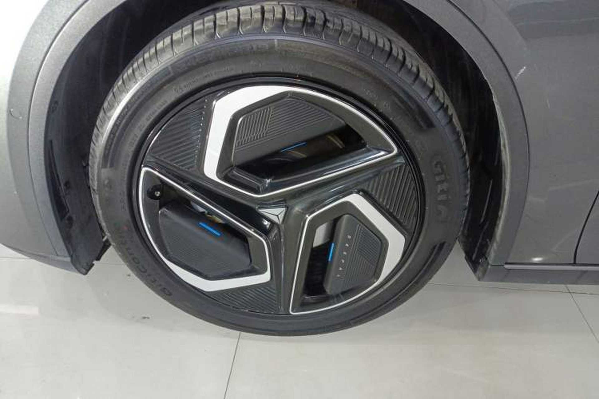 Used Deepal L07 2025 530Max DeepBlue Intelligent Driving AD PRO Pure-Electric Version Exterior 4
