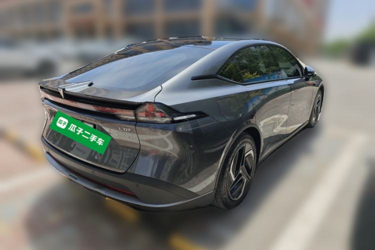 Used Deepal L07 2025 530 Ultra Qiankun Intelligent Driving ADS SE Pure Electric Version Exterior 5