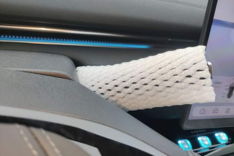 Used Deepal L07 2025 230 Ultra with DeepBlue Intelligent Driving AD PRO Extended-Range Version Gear Lever