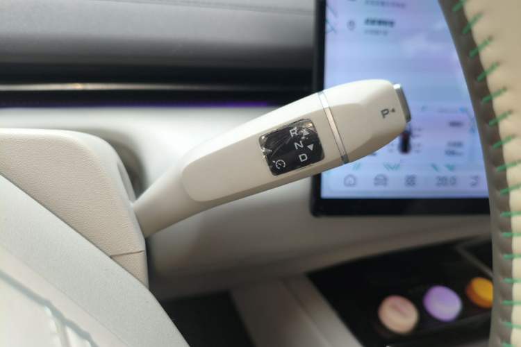 Used Deepal L07 2025 300Ultra with DeepBlue Intelligent Driving AD PRO Extended-Range Version Gear Lever