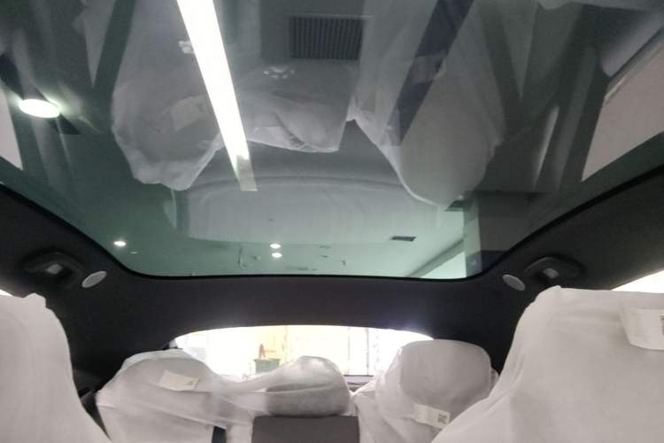 Used Deepal L07 2025 230 Ultra with DeepBlue Intelligent Driving AD PRO Extended-Range Version Headliner