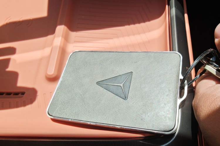 Used Deepal L07 2025 530 Ultra Qiankun Intelligent Driving ADS SE Pure Electric Version Interior 1