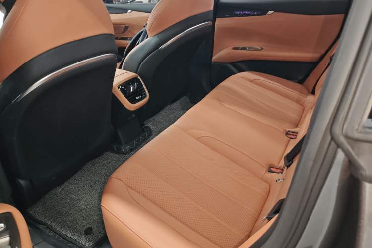 Used Deepal L07 2025 530 Ultra Qiankun Intelligent Driving ADS SE Pure Electric Version Interior 4