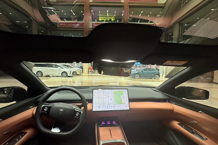 Used Deepal L07 2025 530 Ultra Qiankun Intelligent Driving ADS SE Pure Electric Version Interior 8