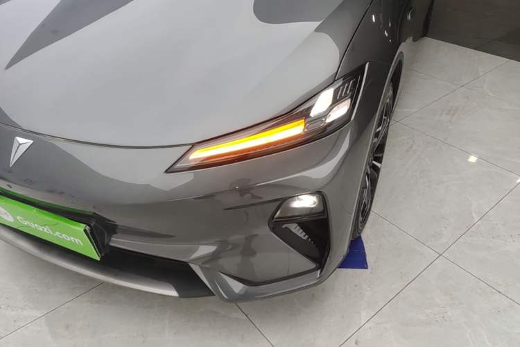 Used Deepal L07 2025 230 Ultra with DeepBlue Intelligent Driving AD PRO Extended-Range Version Left Front Headlight