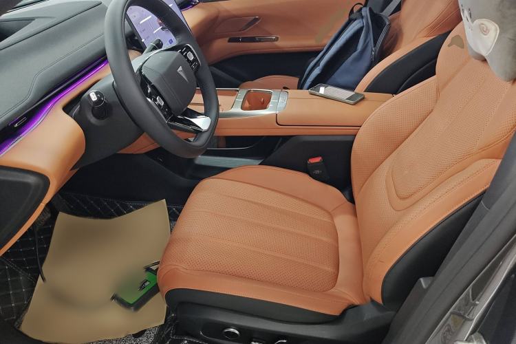 Used Deepal L07 2025 530 Ultra Qiankun Intelligent Driving ADS SE Pure Electric Version Left Front Seat